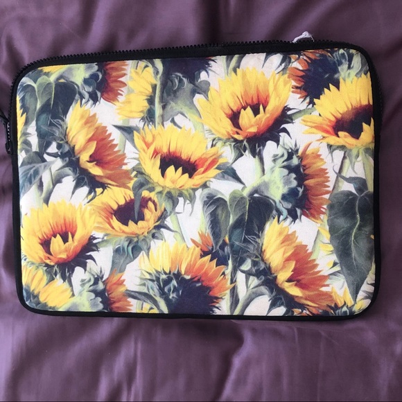 Accessories Laptop Cases Poshmark